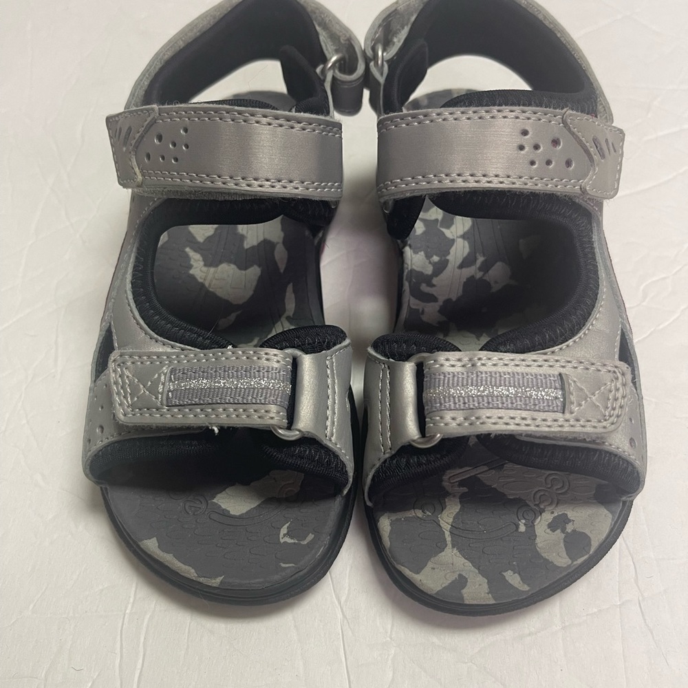 Kids ECCO Sandal Size 12-12.5US/29EU Silver Metallic